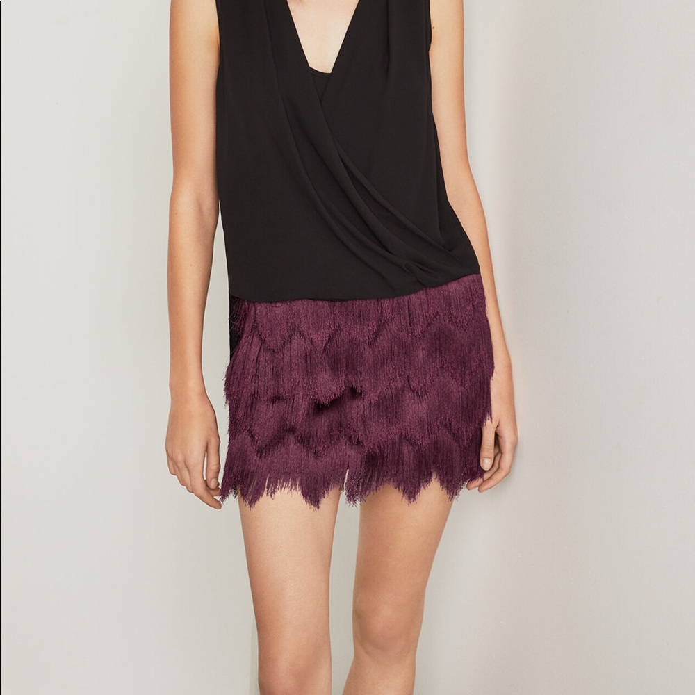 BCBG MAXAZRIA Tier/Fringe Mini Skirt Bordeaux XXS